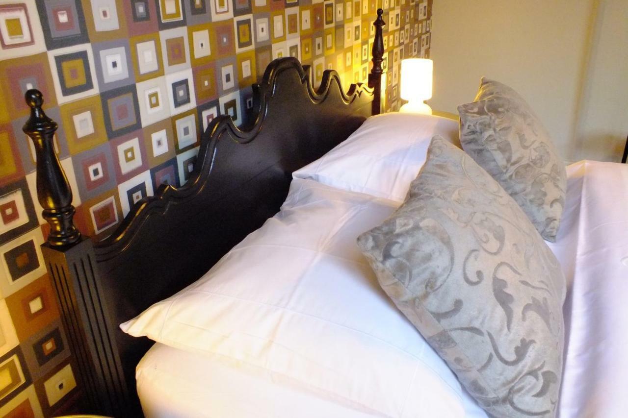 B&B Sint Pieter อิเซเคม ภายนอก รูปภาพ